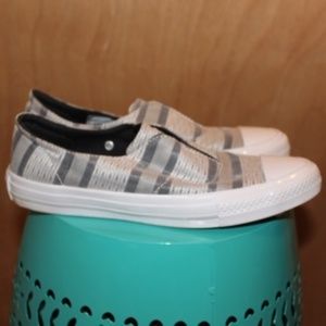 Womens Converse Slip on Size 7